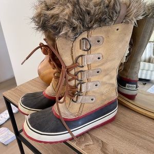Sorel Joan Of The Arctic Boots